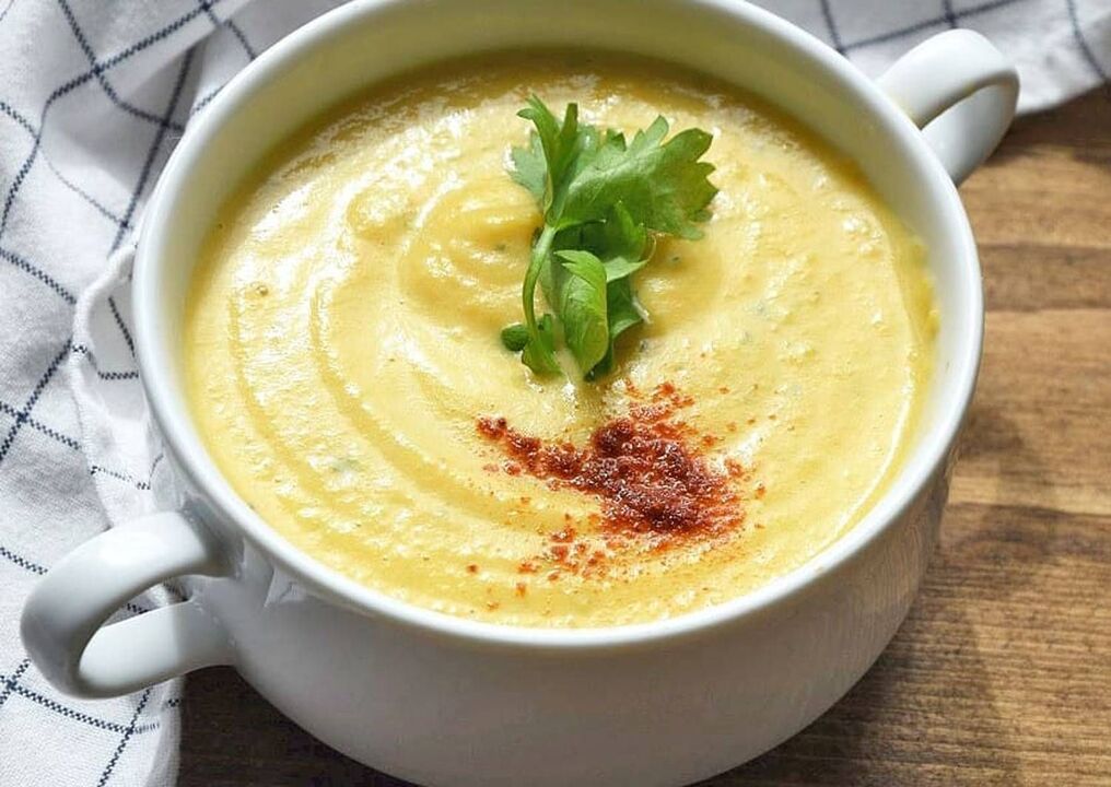 Turkish puree soup in the diet
